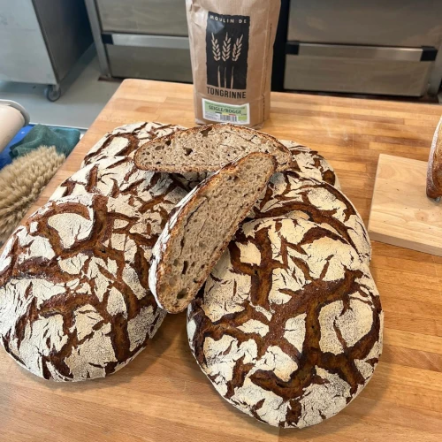 PAIN BLANC D’ÉPEAUTRE À LA MACHINE À PAIN